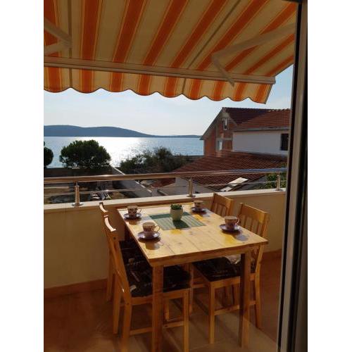 Apartments MARKO-Sevid-20m from the beach