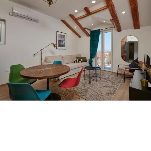 Apartments Maruna