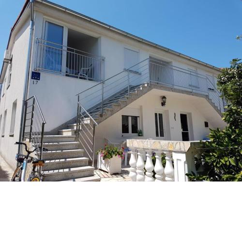 Apartments Mary