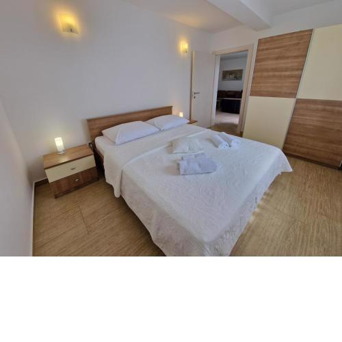 Apartments Maslina