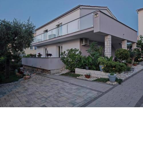 Apartments Melin