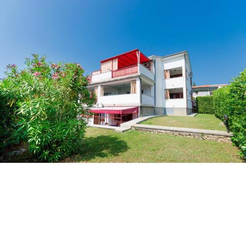 Apartments Miha