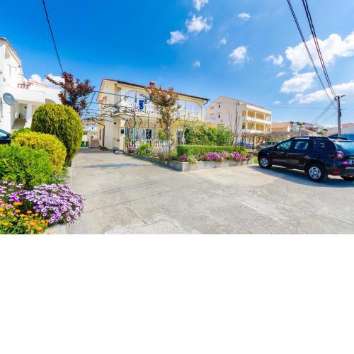 Apartments Mijatovic