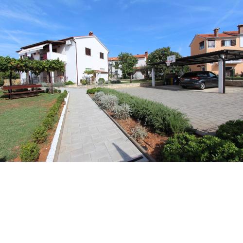 Apartments Mirela