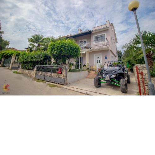 Apartments Mirta