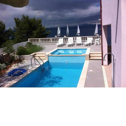 Apartments Mlad - with pool