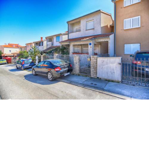 Apartments Mladen 1588