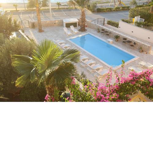 Apartments Mladen