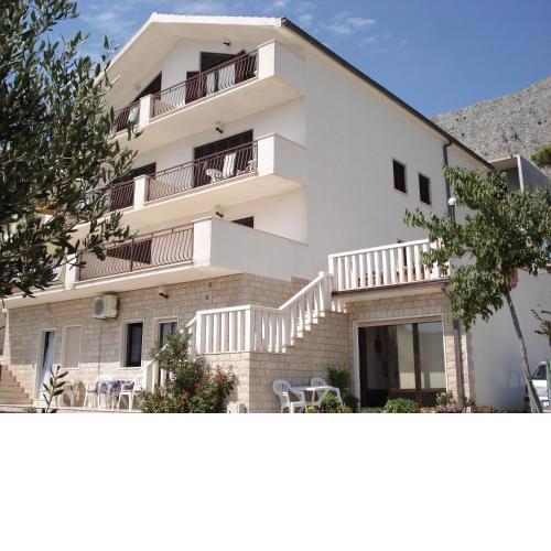 Apartments Mladina