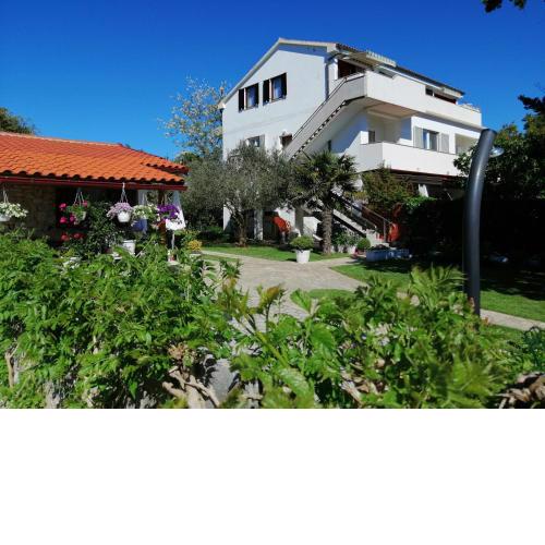 Apartments "Mulo" beachfront