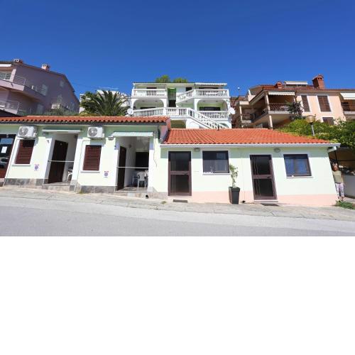 Apartments Nada