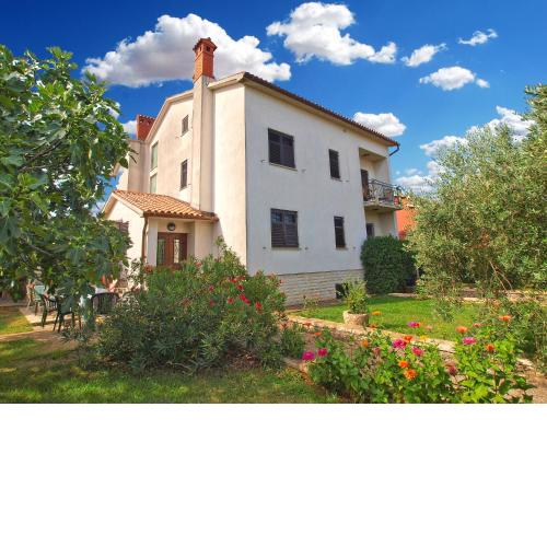 Apartments Nera
