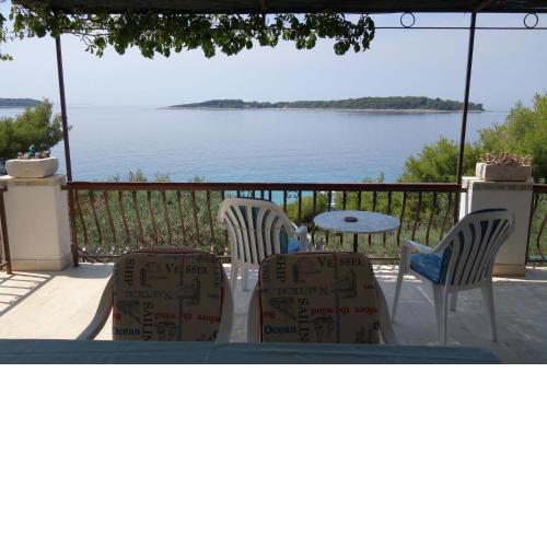 Apartments Nev - 20m from the sea