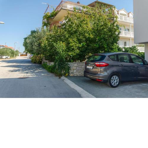 Apartments Neva