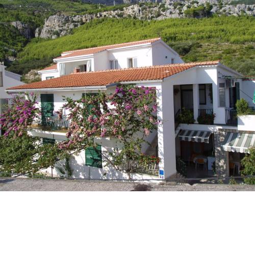 Apartments Ostojic