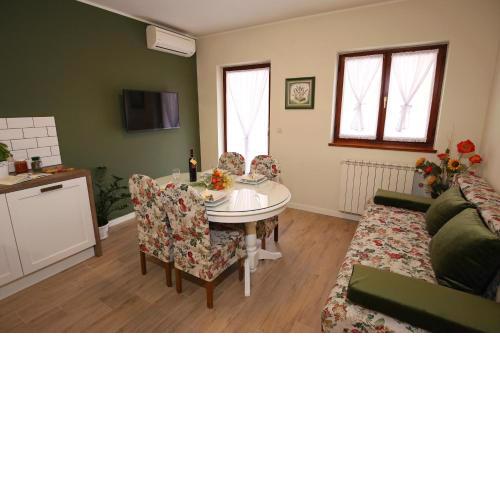 Apartments Paola