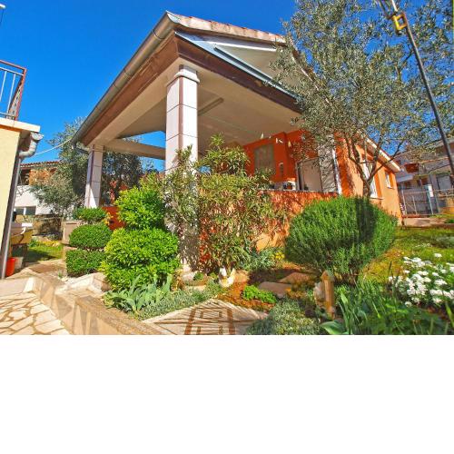 Apartments Petar 1306