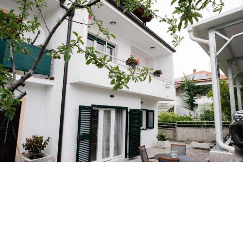 Apartments Petri