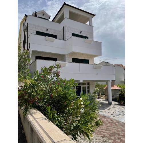Apartments PEZO