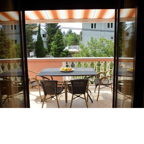 Apartments Pjer