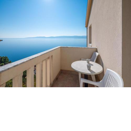 Apartments & Restaurant Galeb