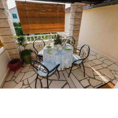 Apartments Roda