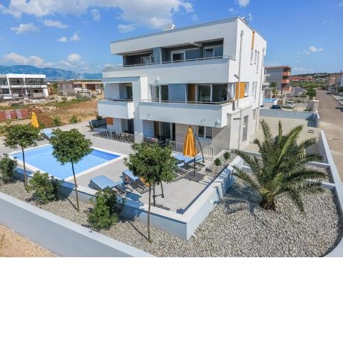 Apartments & Rooms Villa Casia