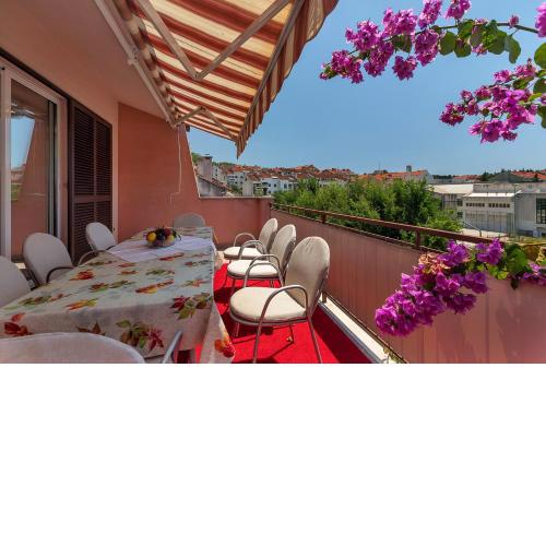 Apartments Roza