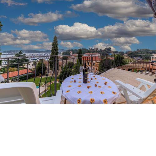 Apartments Sbardella