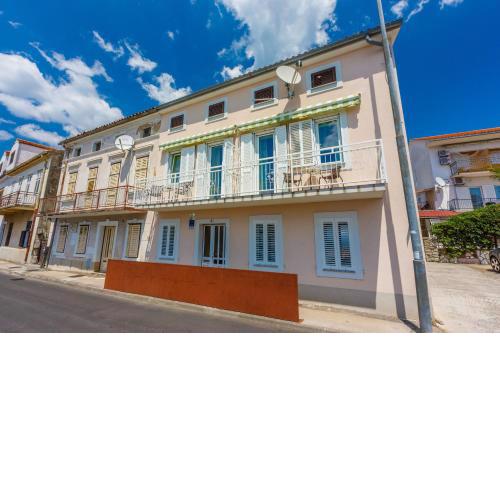 Apartments Seaside