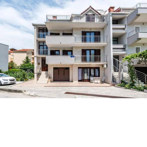 Apartments Silvi
