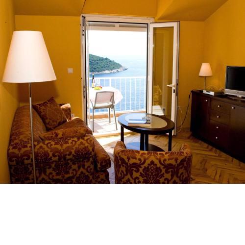 Apartments Sipa - Premium One Bedroom Apartment with Balcony and Sea View Apartman E