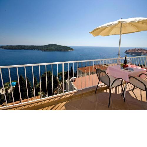 Apartments Sipa - Superior One Bedroom Apartment with Balcony and Sea View Apartman D