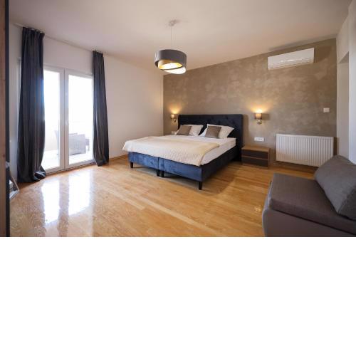 Apartments Škara