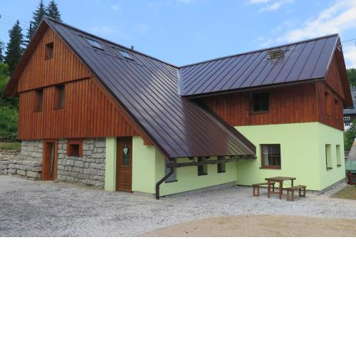 Apartments Skiareál U Vodárny Bedřichov