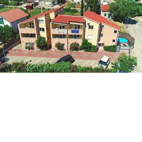 Apartments Solaris