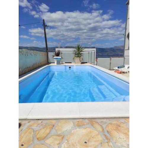 Apartments Sollis