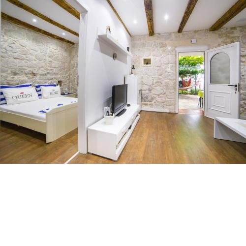 Apartments Stinice