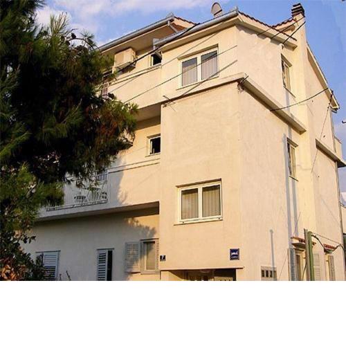 Apartments Stipan - 80 m from sea