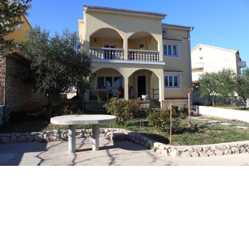 Apartments Tinka