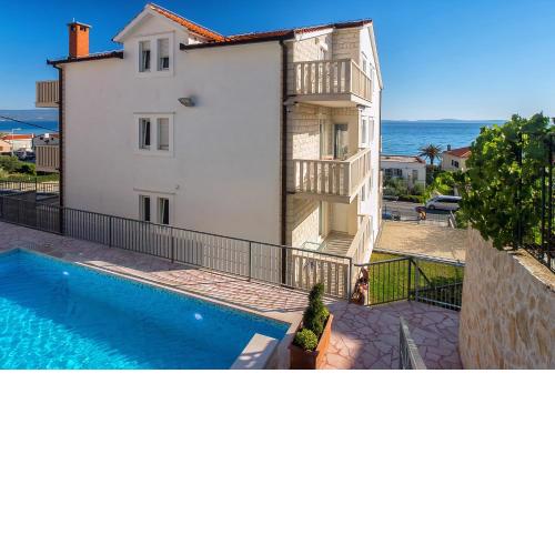 Apartments Toni 2000