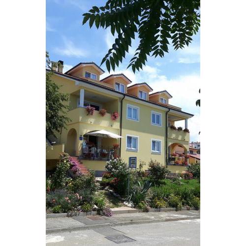 Apartments Topalović