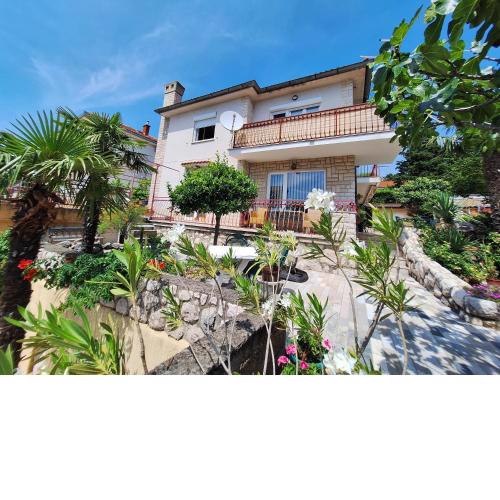 Apartments Tortuga