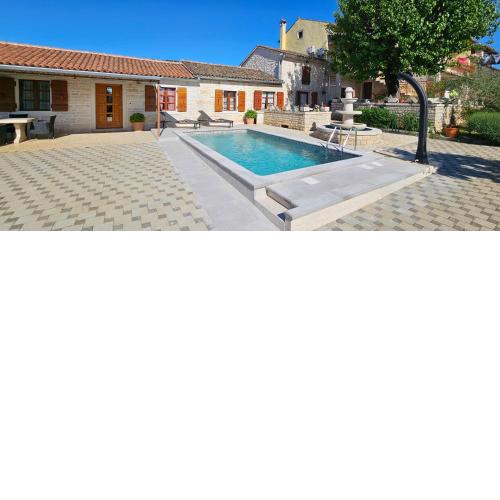 Apartments Vesna with Pool - NEW!