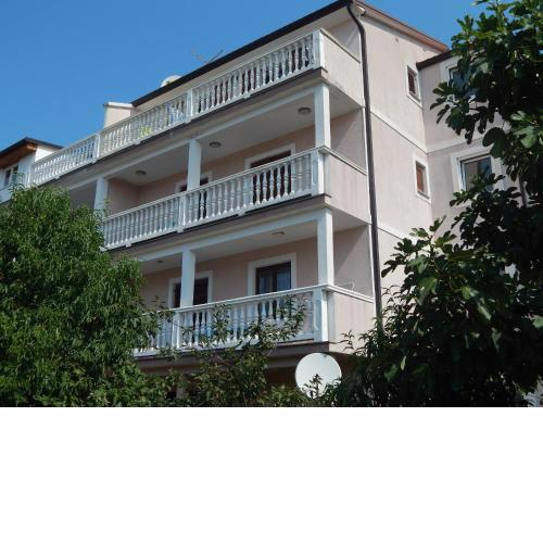 Apartments Vilanija