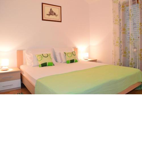 Apartments Vilim Tisno