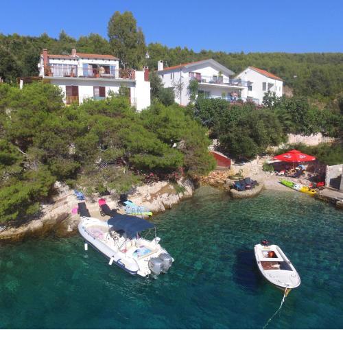 Apartments Villa Hraste Hvar
