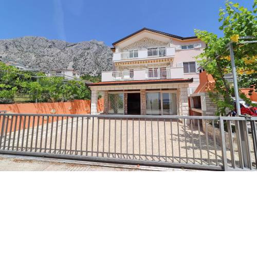 Apartments Villa Michele