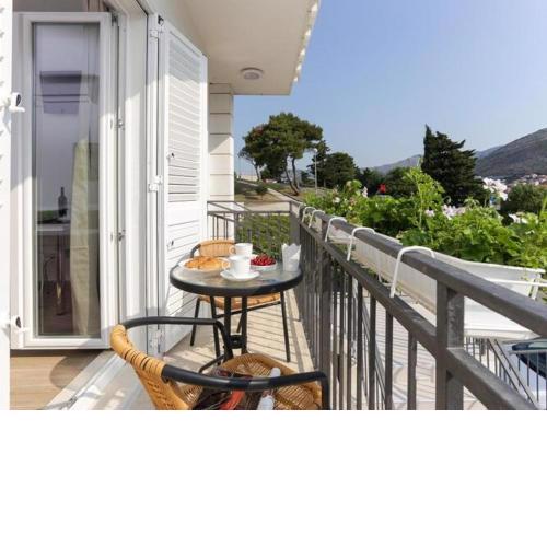 Apartments Villa Providenca - Comfort Studio with Balcony-3