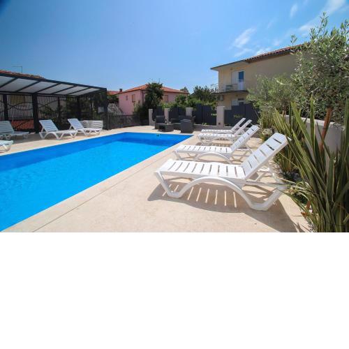Apartments Villa Rivarella